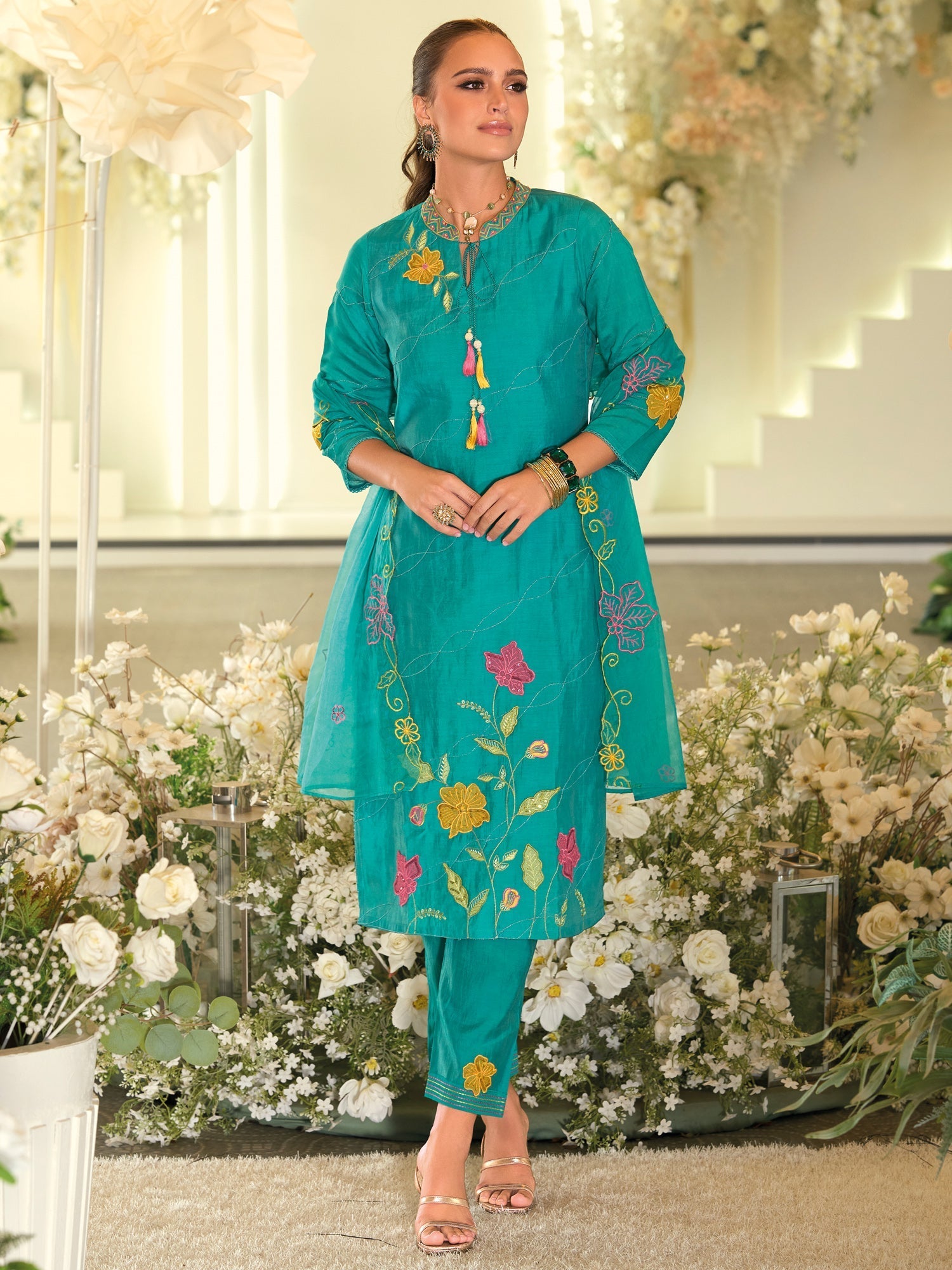 Blue Embroidered Straight Kurta Trousers With Dupatta Set1