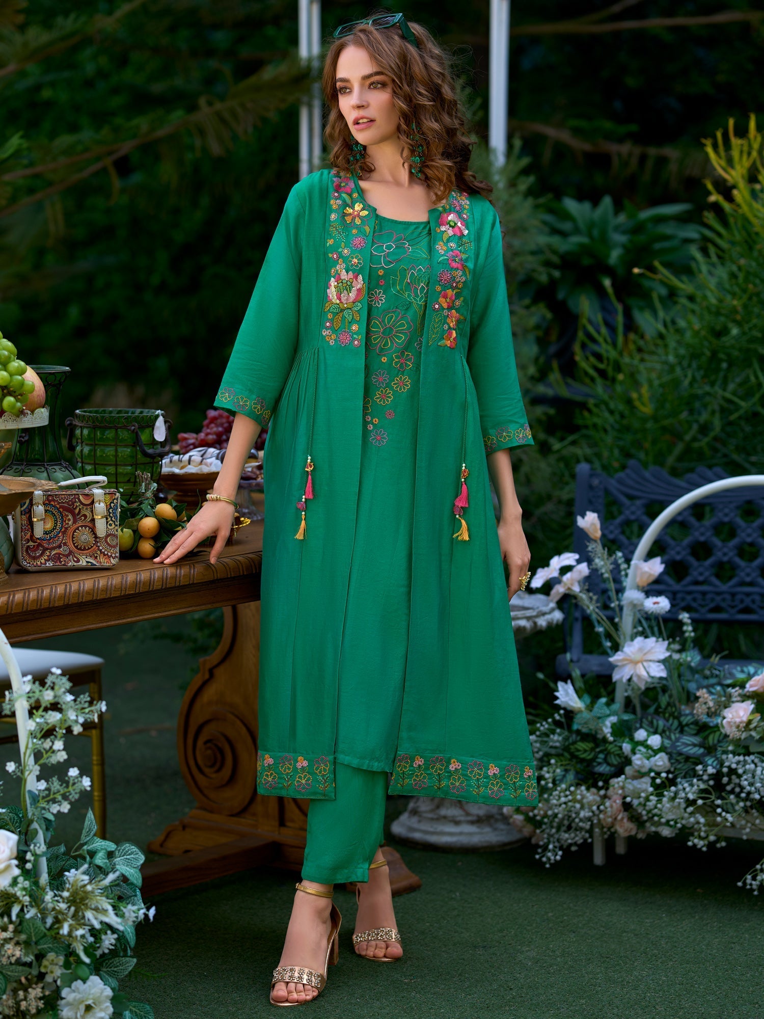 Sea Green Embroidered Straight Kurta Trousers Set3