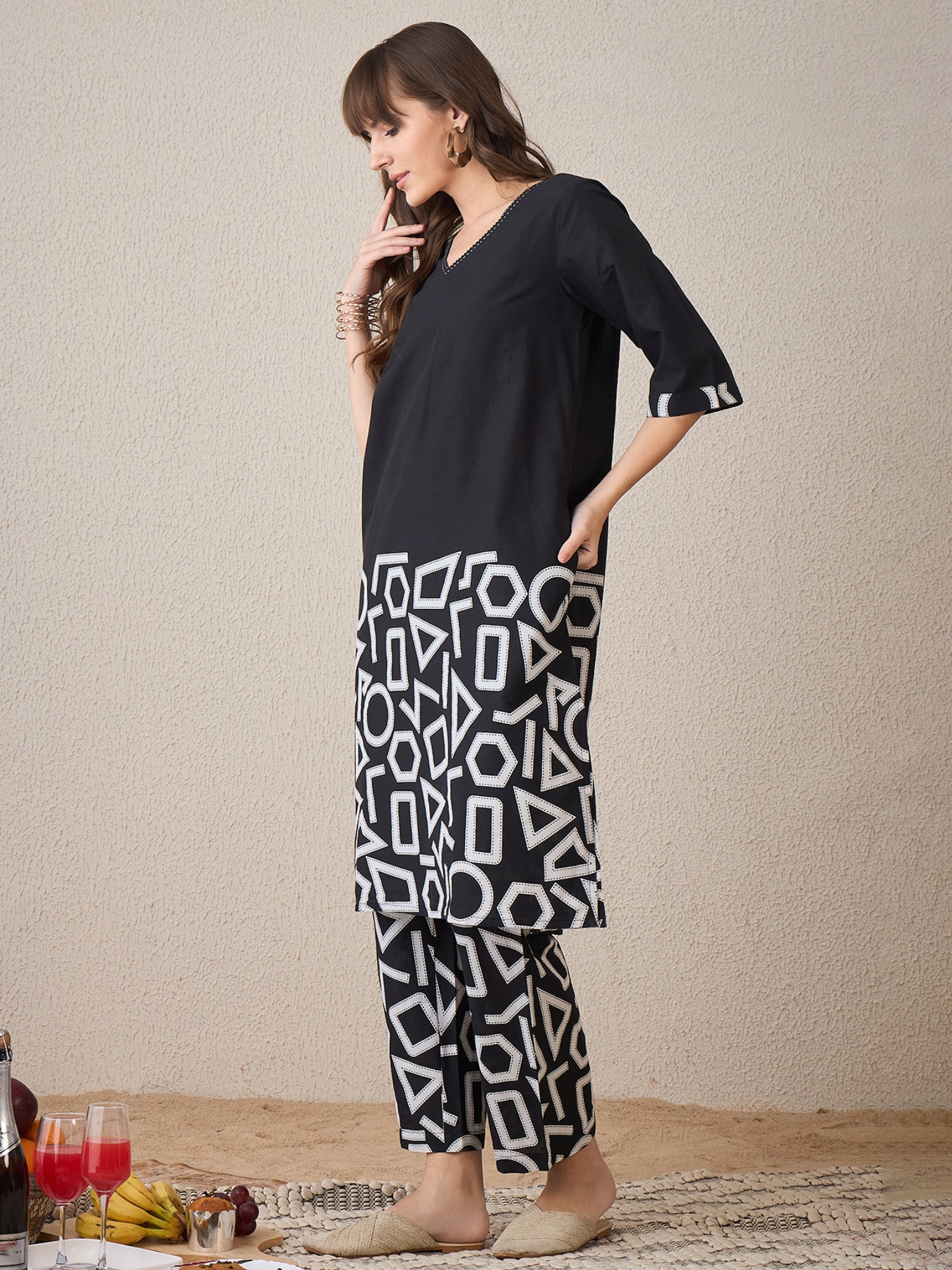 Black Printed A-Line Kurta Palazzos Set4