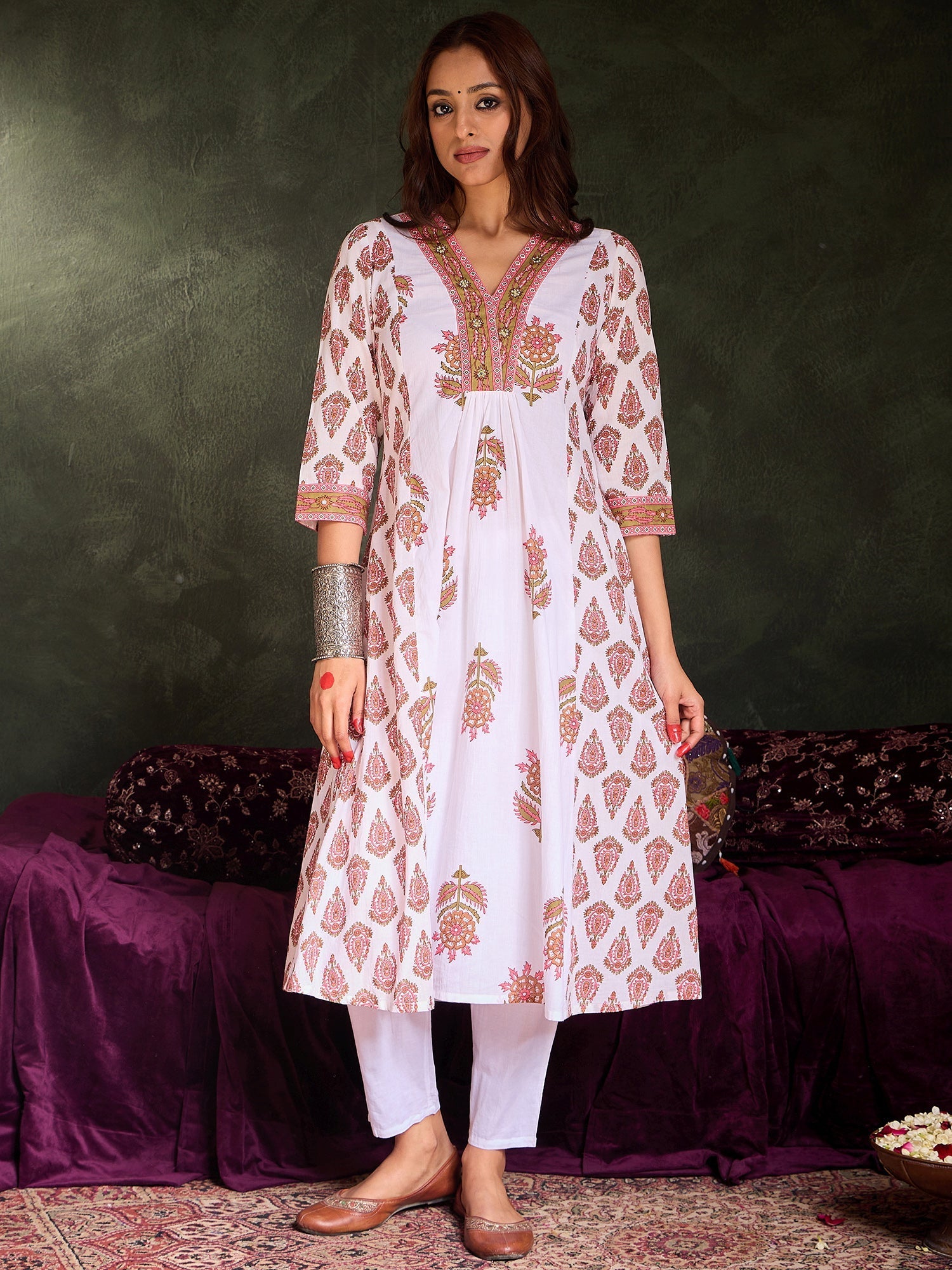 White Printed A-Line Kurta Set3