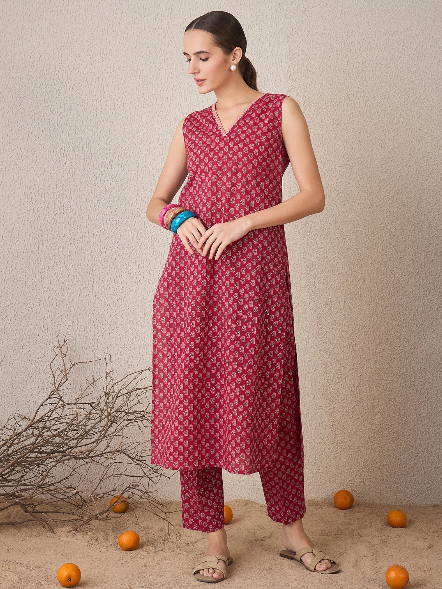 Maroon Printed Straight Kurta Trousers Set5